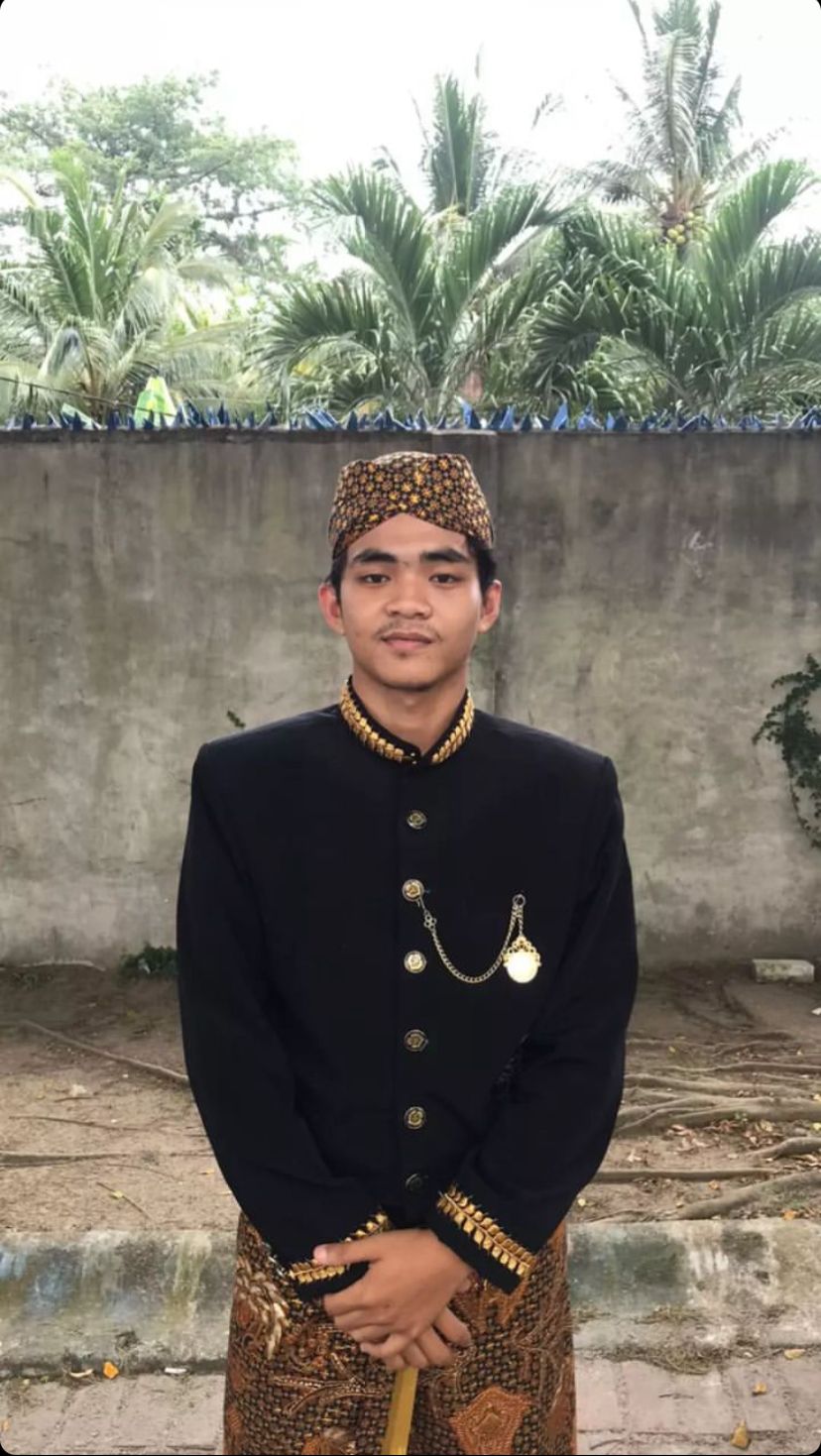 GIAN AWALUL RIZKY HIDAYATULLAH ERLIN